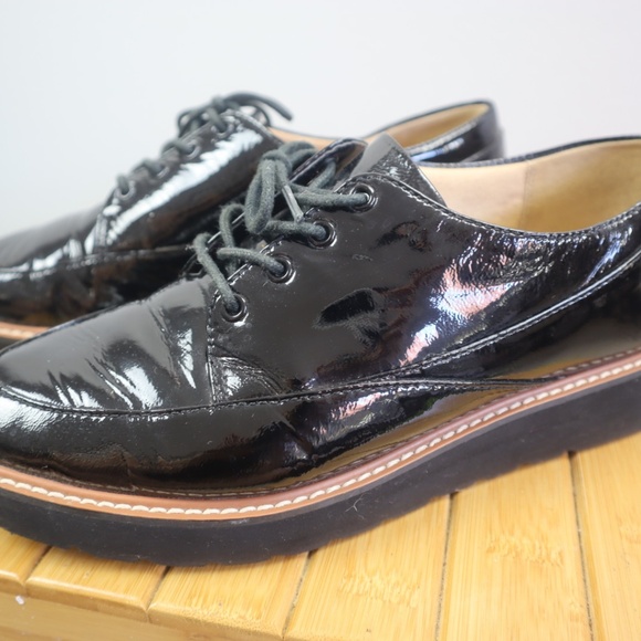 Naturalizer Black Patent Leather Lace-Up Oxfords — Women’s (Comfort Sole) Size 8 - Picture 3 of 4